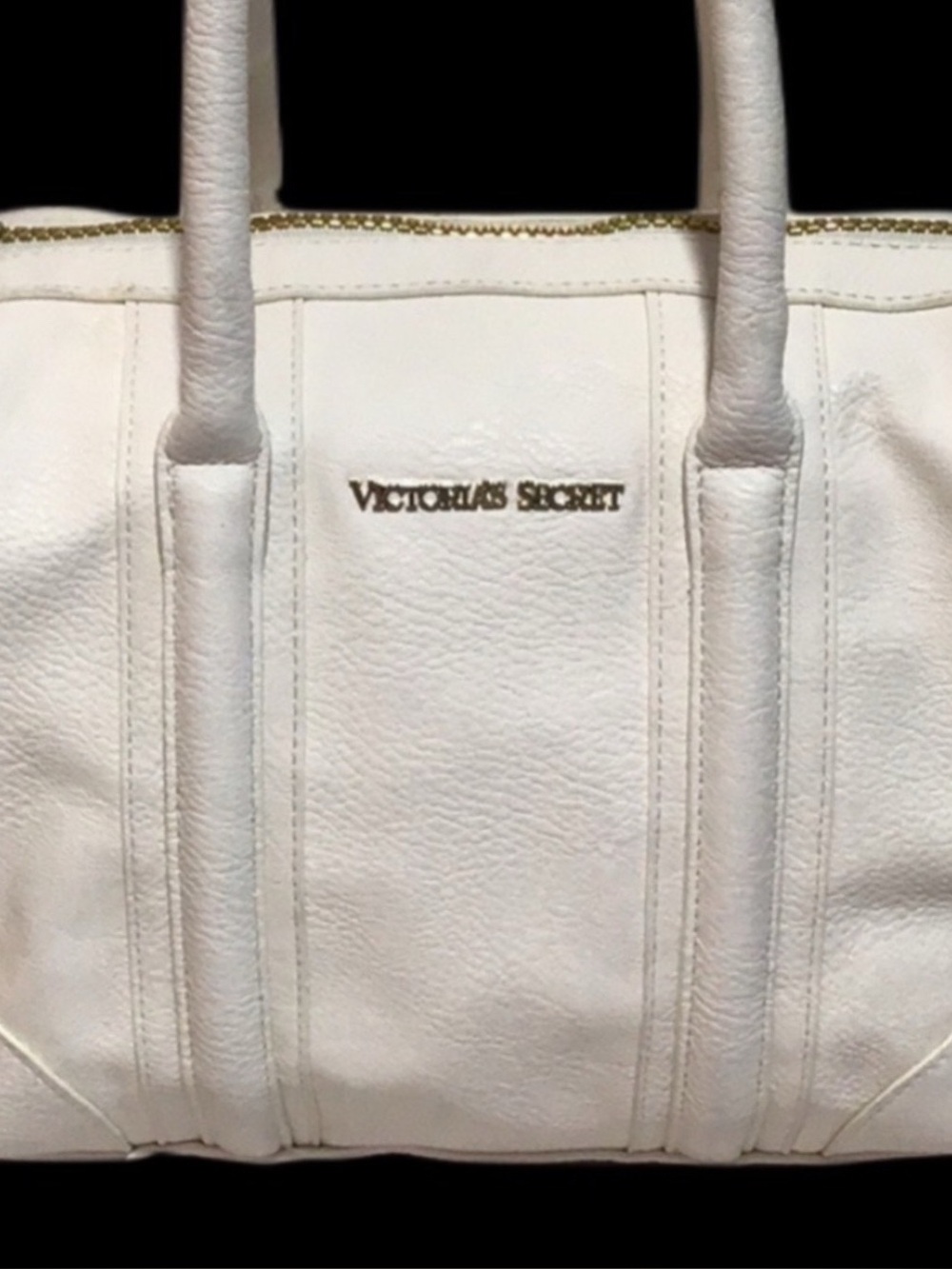 VICTORIAS SECRET Lightweight Satchel Eggshell Color